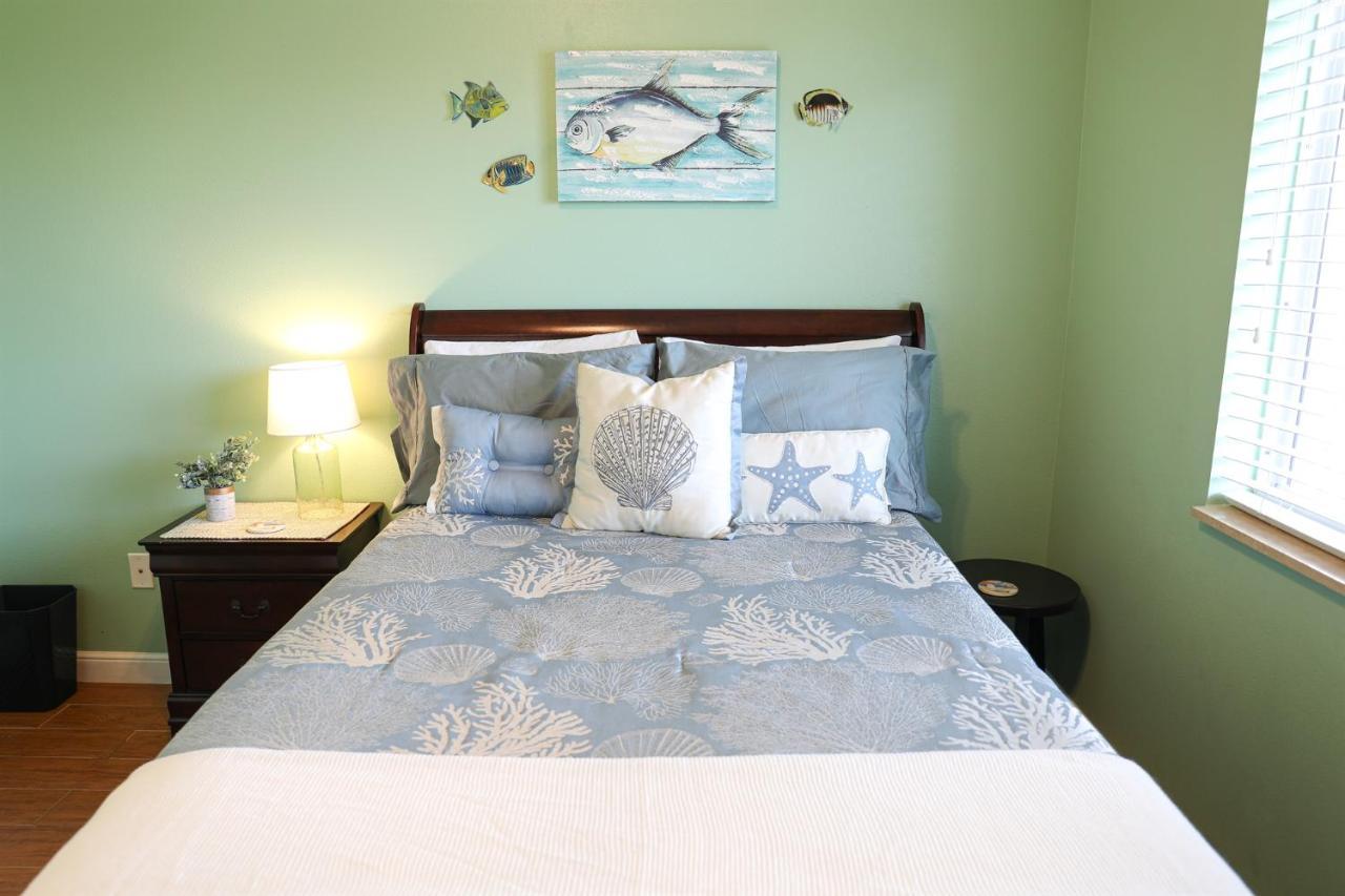 Dolphin Bay In Boca Ciega Resort - 2Br, Pool, Bay View 圣彼得堡 外观 照片