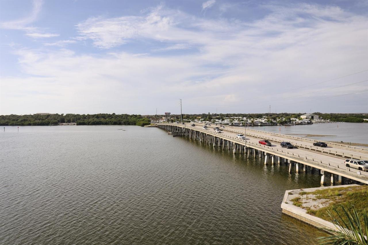 Dolphin Bay In Boca Ciega Resort - 2Br, Pool, Bay View 圣彼得堡 外观 照片